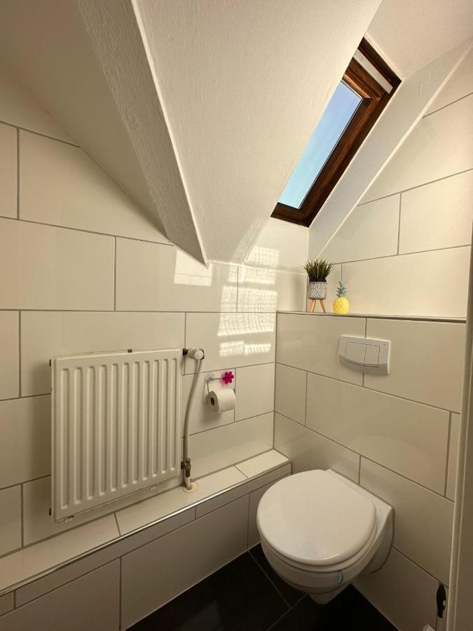 Zimmer Im Zentrum - In Der Naehe Zum Hauptbahnhof Paderborn Eksteriør bilde