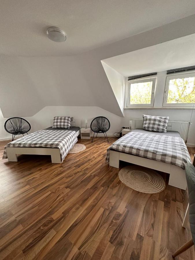 Zimmer Im Zentrum - In Der Naehe Zum Hauptbahnhof Paderborn Eksteriør bilde